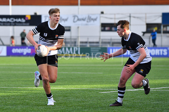 Ciar‡n Mangan of Newbridge College on the attack.