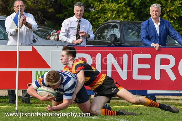 Blackrock RFC 28 Sligo RFC 27; AIL Playoff; 20th April 2019; Stradbrook Road